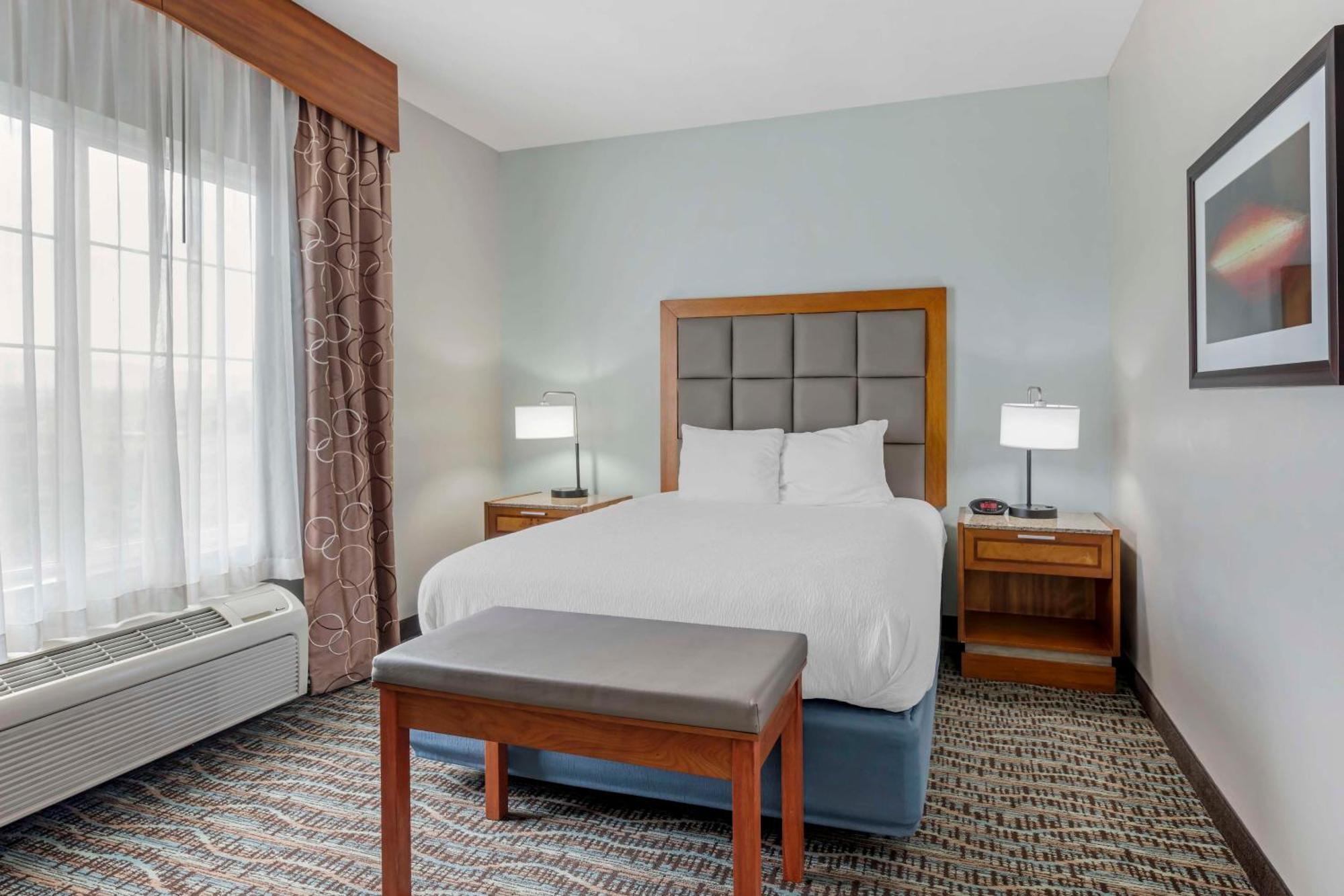 Best Western Plus Peppertree Inn At Омак Экстерьер фото